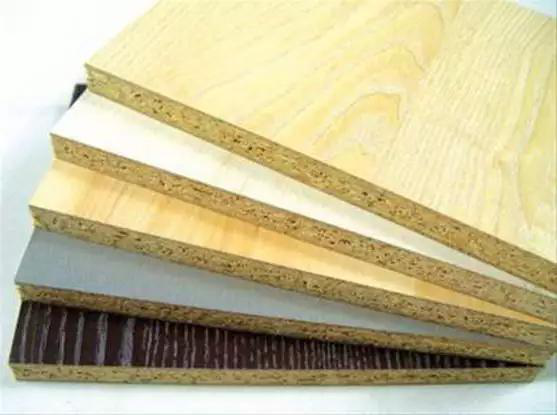 又有學(xué)生因室內(nèi)甲醛超標(biāo)中毒？買什么家具才能讓人放心？